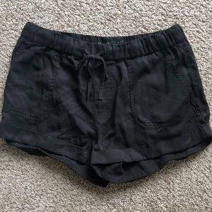 NWOT Volcom Sunday strut shorts size s